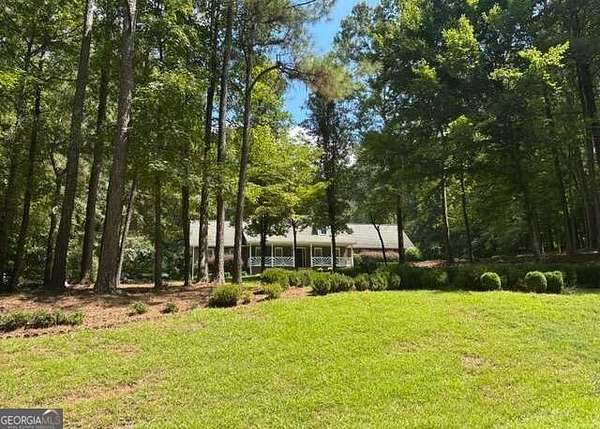4 Acres of Land with Home for Sale in Hoschton, Georgia