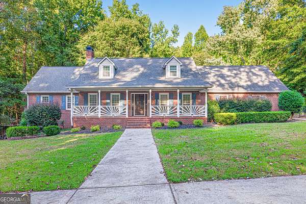 4 Acres of Land with Home for Sale in Hoschton, Georgia