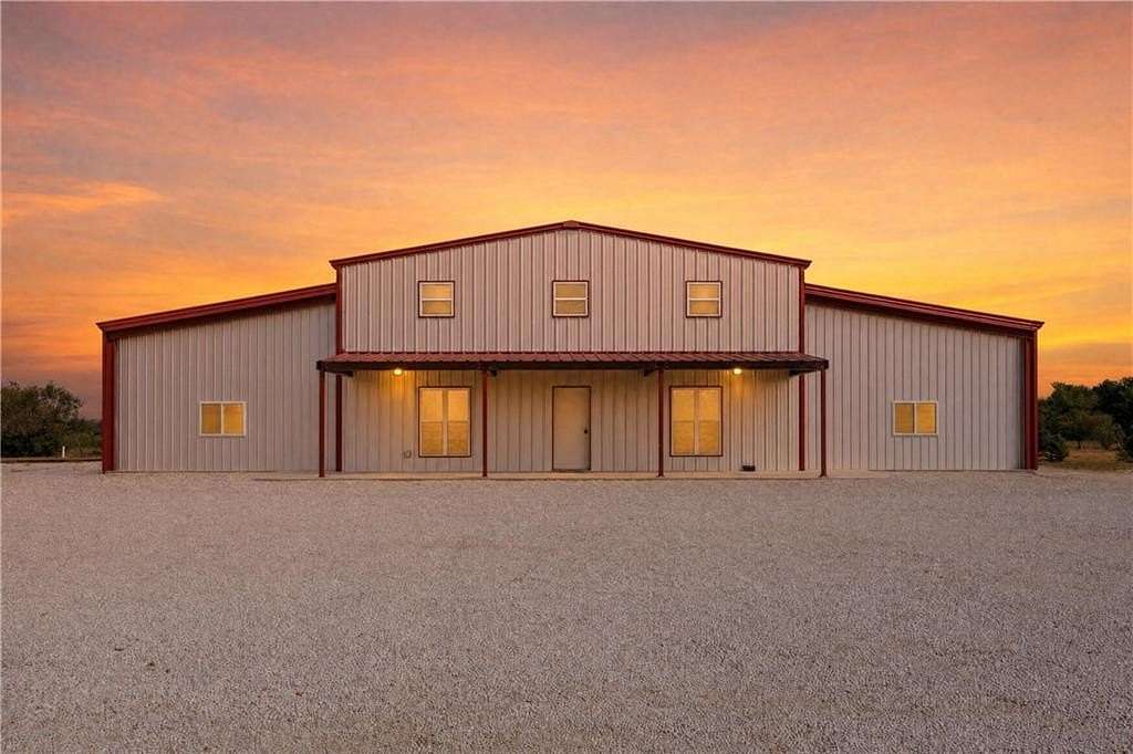 7.2 Acres of Improved Mixed-Use Land for Sale in Fredonia, Kansas