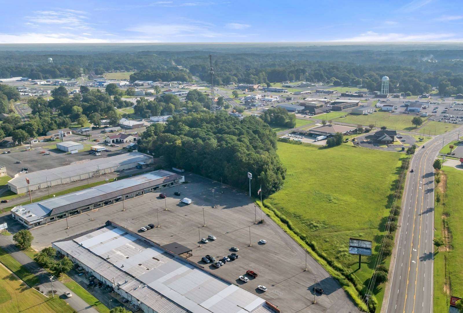 10 Acres of Commercial Land for Sale in Boaz, Alabama