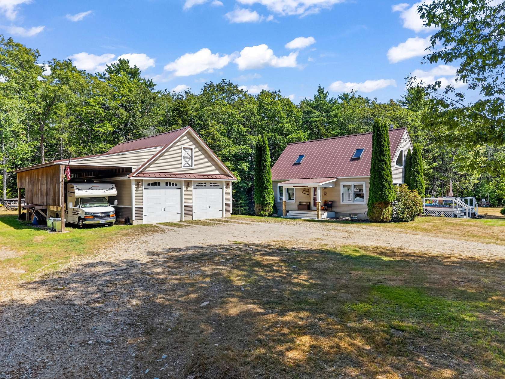 5.7 Acres of Land with Home for Sale in Westport Island, Maine