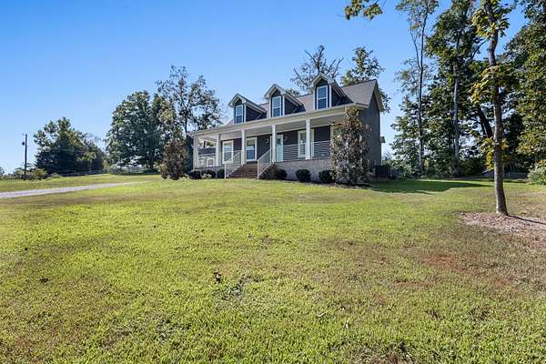 1.6 Acres of Land with Home for Sale in Greenbrier, Tennessee