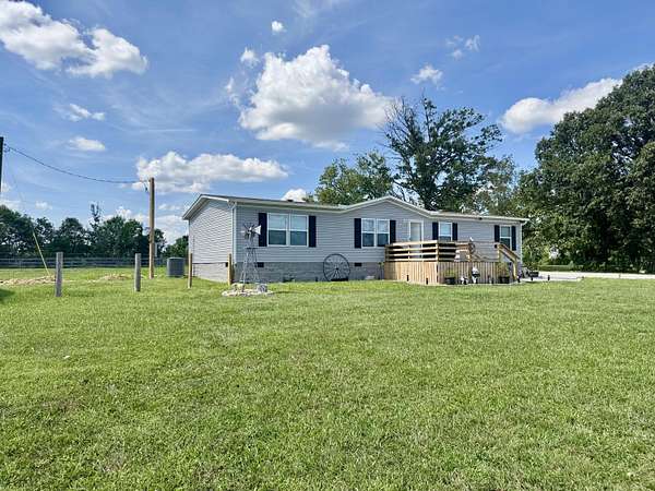 3.12 Acres of Land with Home for Sale in Richmond, Kentucky