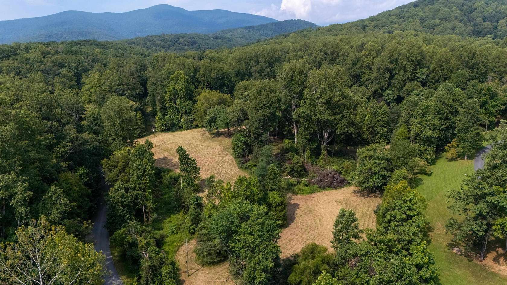 5.68 Acres of Residential Land for Sale in Afton, Virginia