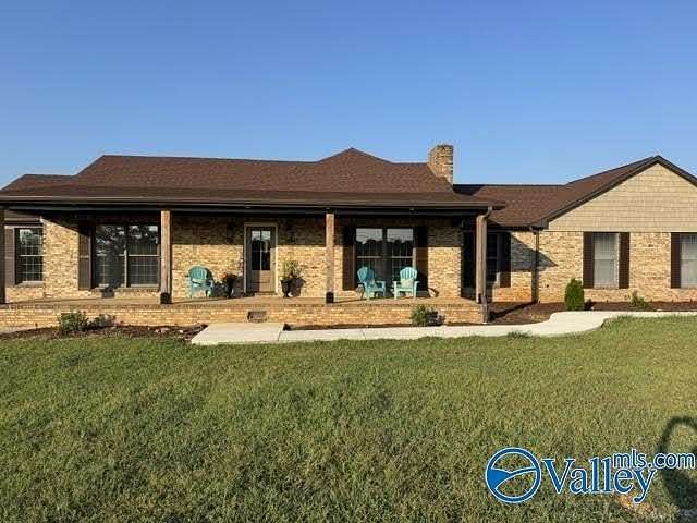2.36 Acres of Land with Home for Sale in Ardmore, Alabama