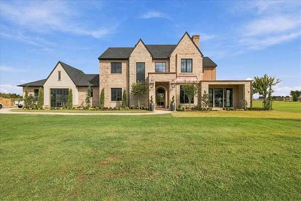 2 Acres of Land with Home for Sale in Edmond, Oklahoma