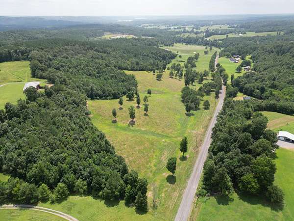 20 Acres of Land for Sale in Cullman, Alabama