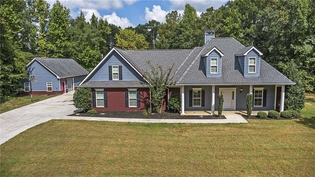 5 Acres of Land with Home for Sale in Covington, Georgia