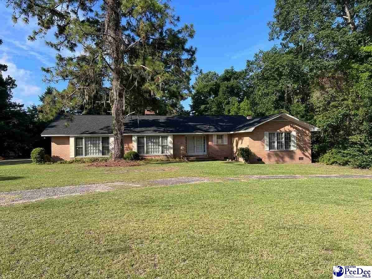 2.3 Acres of Land with Home for Sale in Summerton, South Carolina