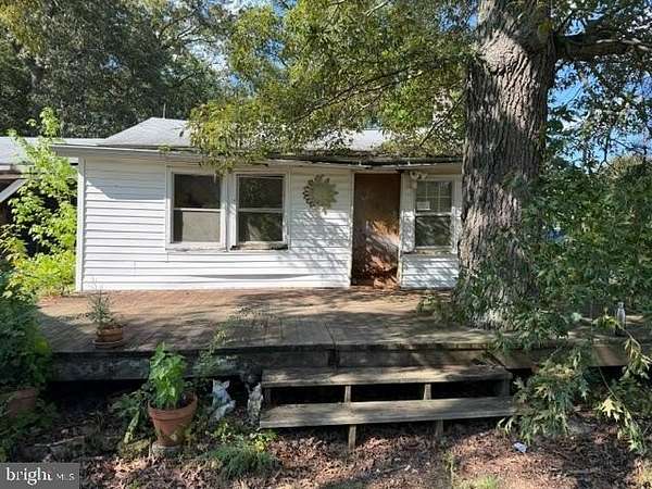 1.86 Acres of Land with Home for Sale in Clements, Maryland