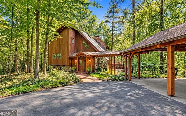6.9 Acres of Land with Home for Sale in Toccoa, Georgia