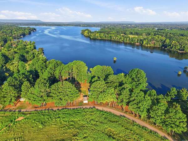 0.69 Acres of Residential Land for Sale in Morrilton, Arkansas