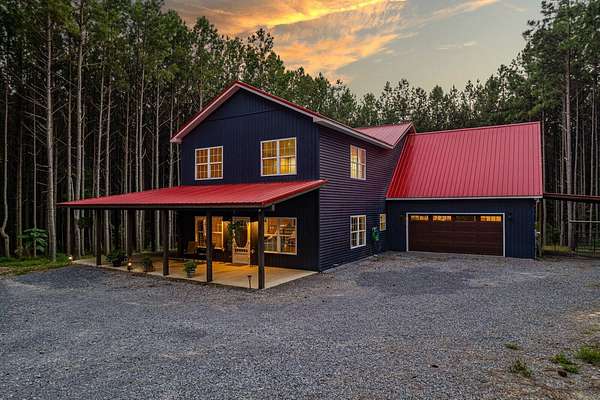 13 Acres of Land with Home for Sale in Signal Mountain, Tennessee