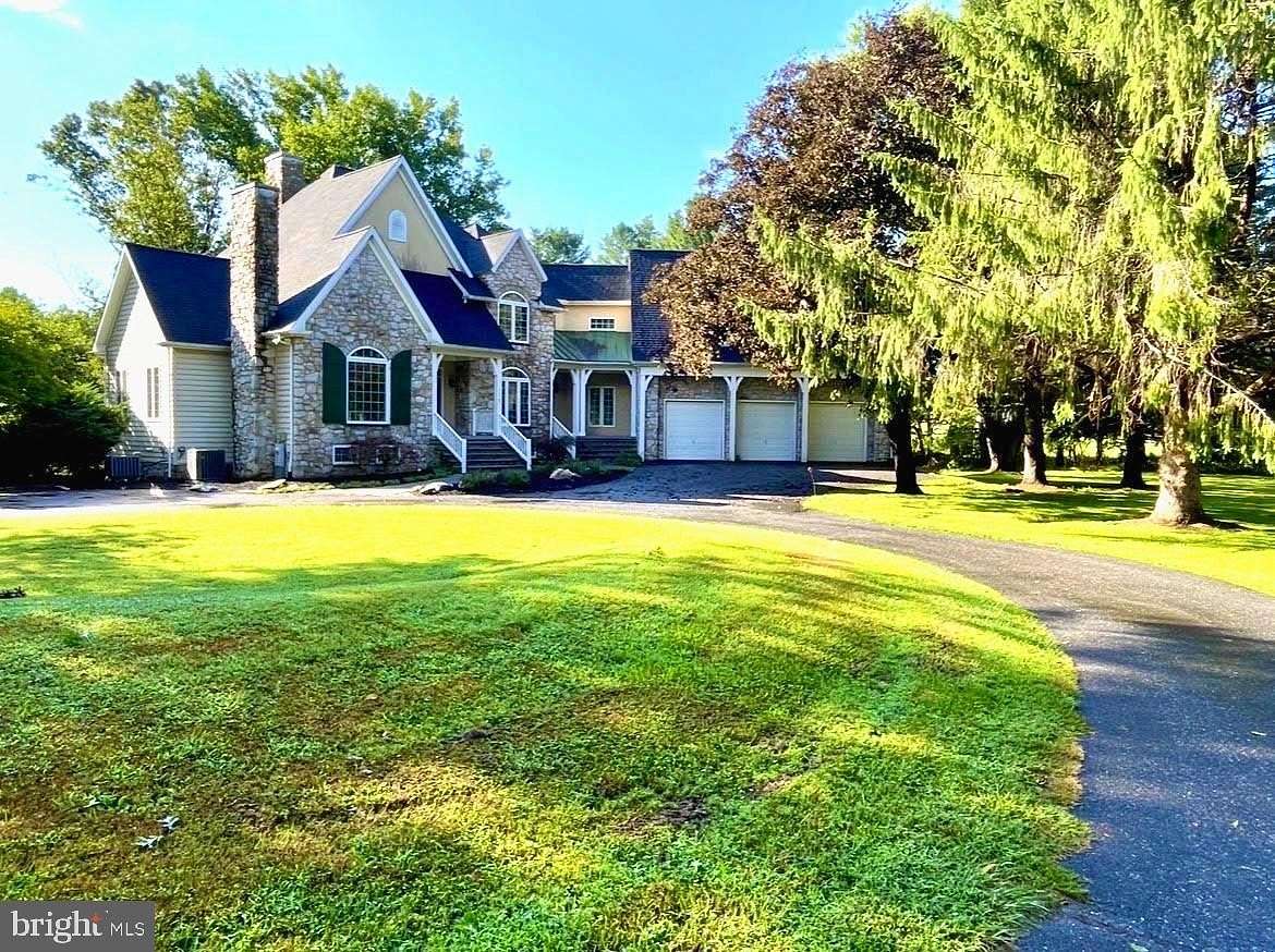 3.2 Acres of Land with Home for Lease in Sykesville, Maryland