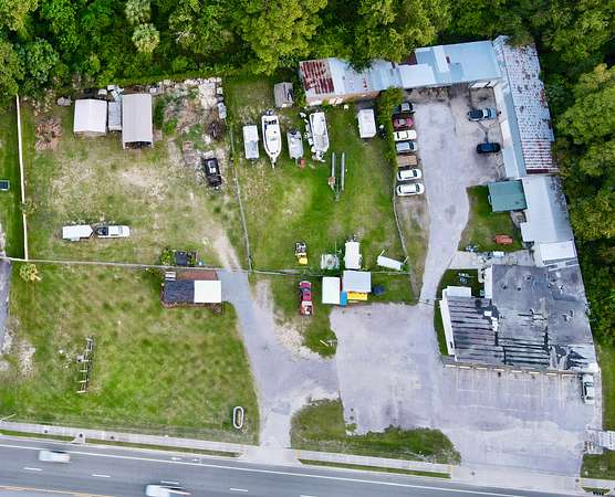 1.84 Acres of Improved Commercial Land for Sale in Crystal River, Florida