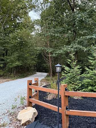 7.39 Acres of Land with Home for Sale in Monteagle, Tennessee