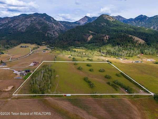 40 Acres of Recreational & Residential Land for Sale in Etna, Wyoming