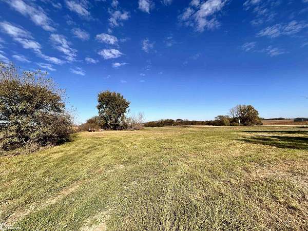 2.2 Acres of Residential Land for Sale in Bloomfield, Iowa