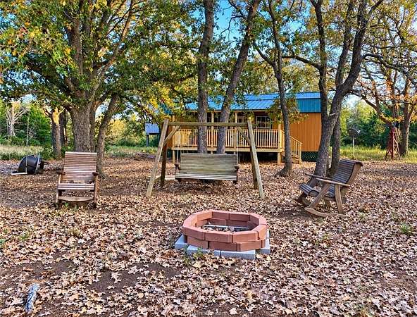 10 Acres of Improved Land for Sale in Franklin, Texas