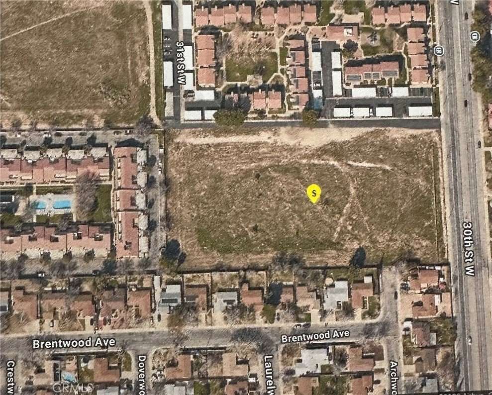 4.76 Acres of Land for Sale in Lancaster, California