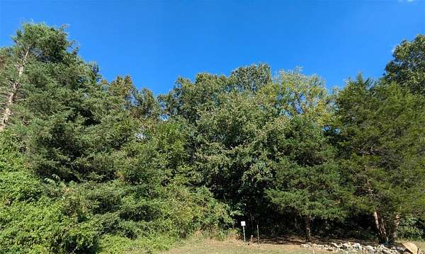 3 Acres of Residential Land for Sale in Green Forest, Arkansas