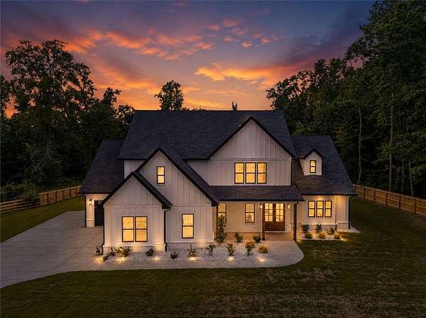 5 Acres of Land with Home for Sale in Bethlehem, Georgia