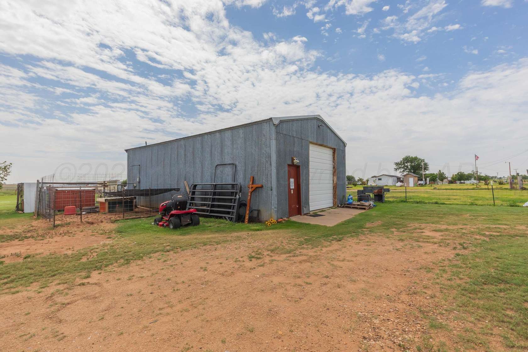 6 Acres of Land with Home for Sale in Amarillo, Texas