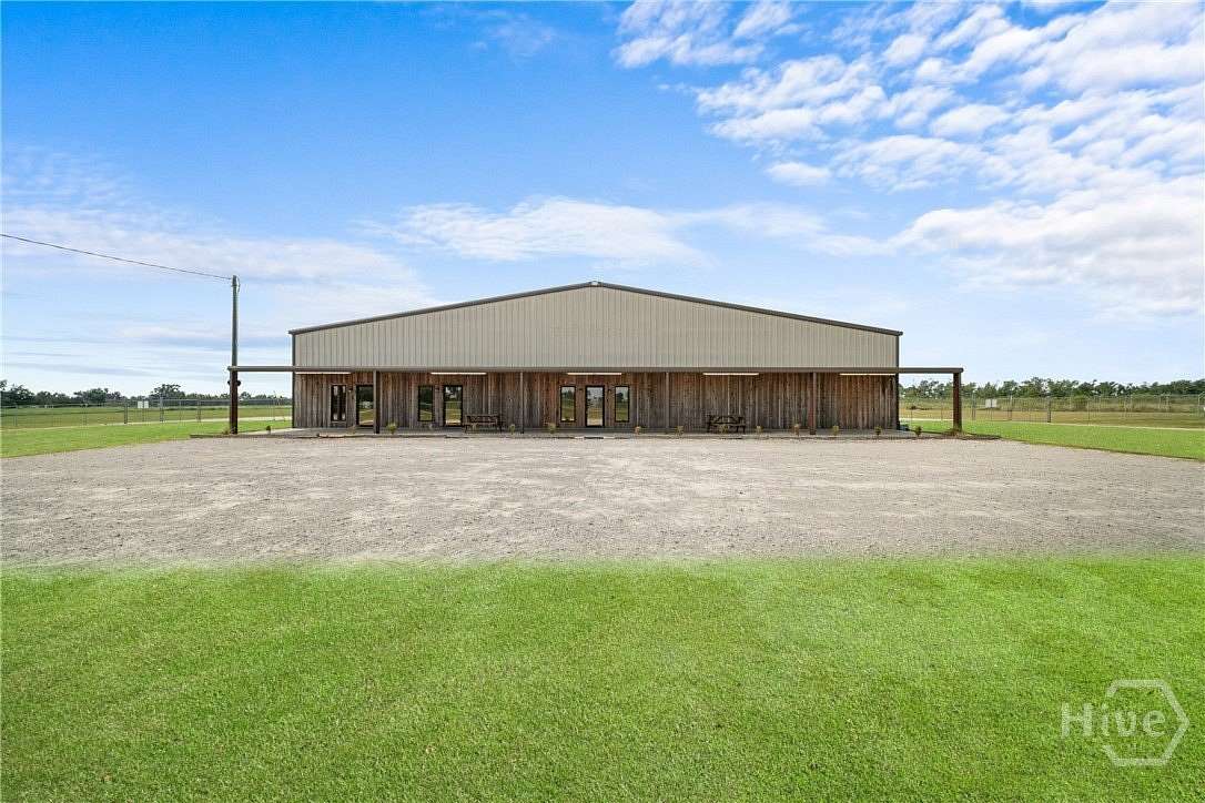 14.8 Acres of Improved Commercial Land for Sale in Ailey, Georgia