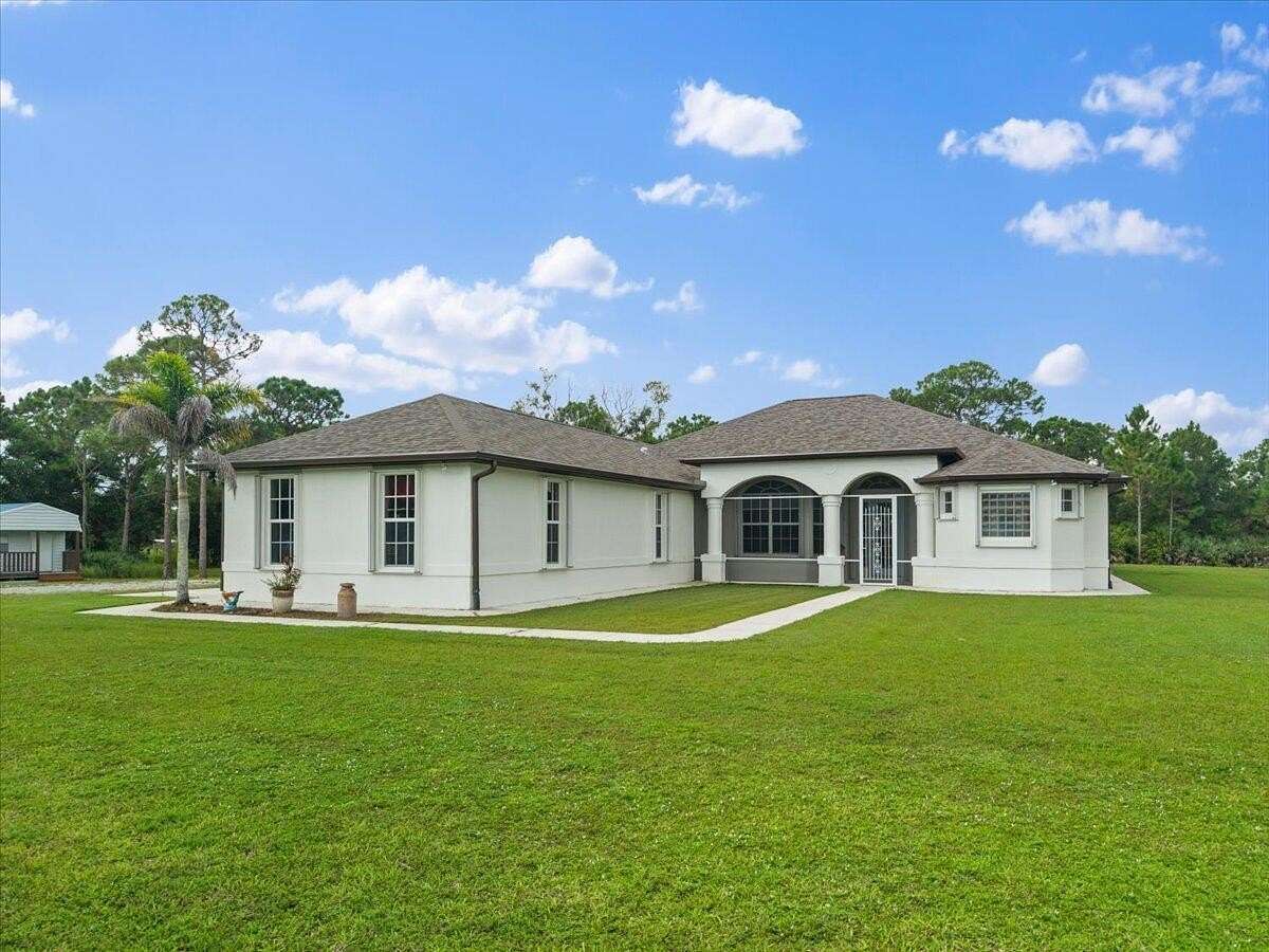 5 Acres of Land with Home for Sale in Fellsmere, Florida