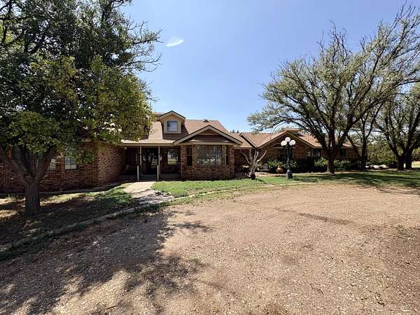 4 Acres of Land with Home for Sale in Levelland, Texas