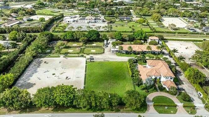 4.13 Acres of Land with Home for Lease in Wellington, Florida