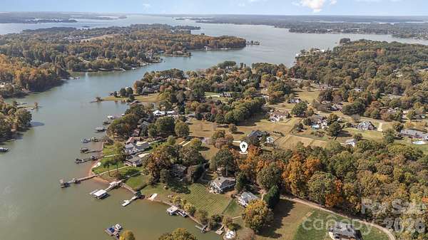 0.9 Acres of Residential Land for Sale in Mooresville, North Carolina