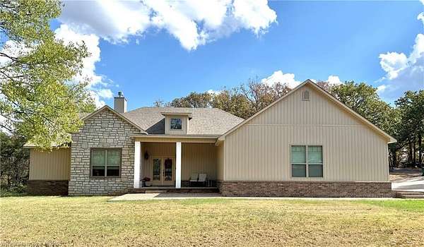 1.5 Acres of Land with Home for Sale in Booneville, Arkansas
