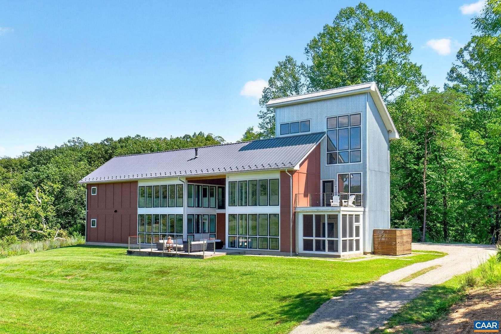 100 Acres of Land with Home for Sale in Charlottesville, Virginia