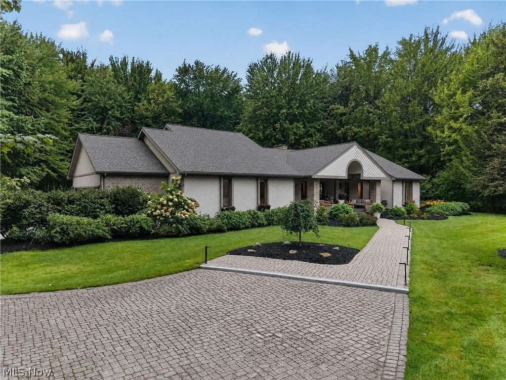 1.78 Acres of Land with Home for Sale in Cortland, Ohio