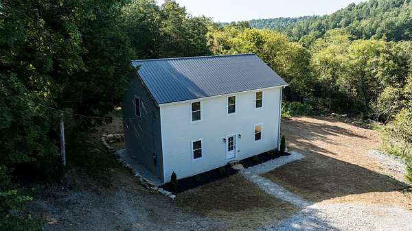24.6 Acres of Recreational Land with Home for Sale in Somerset, Kentucky