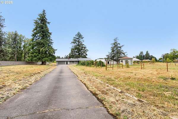 10 Acres of Land with Home for Sale in Sherwood, Oregon