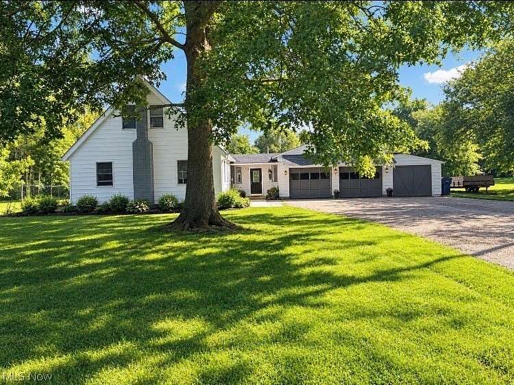 5.6 Acres of Land with Home for Sale in Garrettsville, Ohio