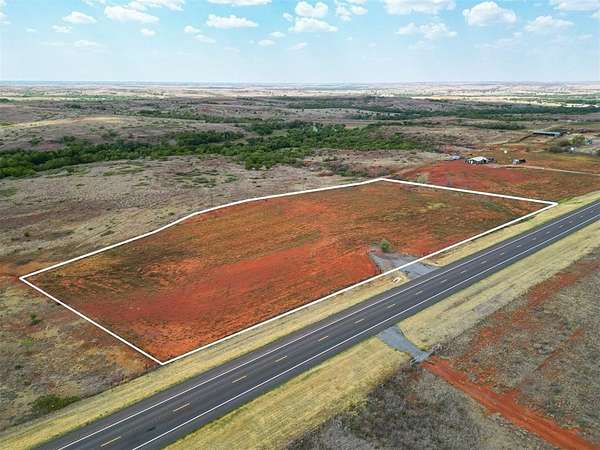 5 Acres of Land for Sale in Cheyenne, Oklahoma