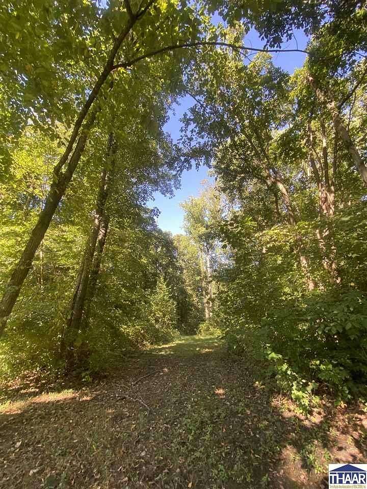 15 Acres of Recreational & Residential Land for Sale in Terre Haute, Indiana