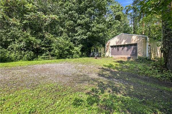 8 Acres of Land for Sale in Penn Yan, New York