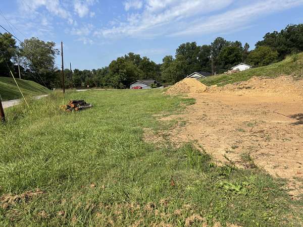 0.72 Acres of Residential Land for Sale in Barbourville, Kentucky