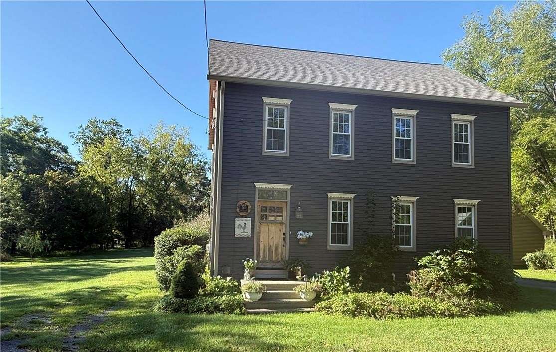 6 Acres of Land with Home for Sale in Pen Argyl, Pennsylvania