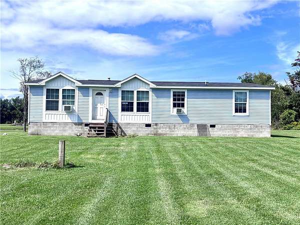 2.67 Acres of Land with Home for Sale in Prattsburgh, New York