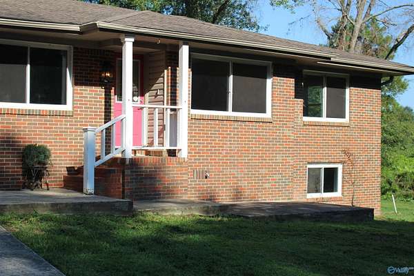 5.3 Acres of Land with Home for Sale in Hanceville, Alabama