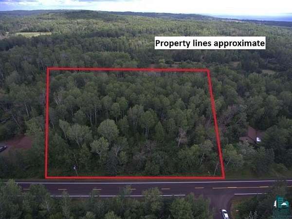 1 Acre of Residential Land for Sale in Duluth, Minnesota