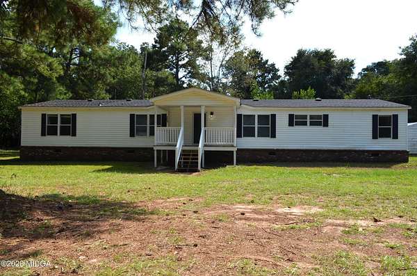 2.45 Acres of Land with Home for Sale in Fort Valley, Georgia
