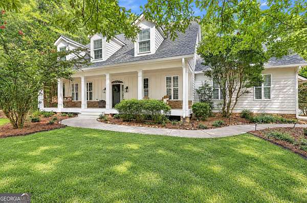 5.4 Acres of Land with Home for Sale in Senoia, Georgia
