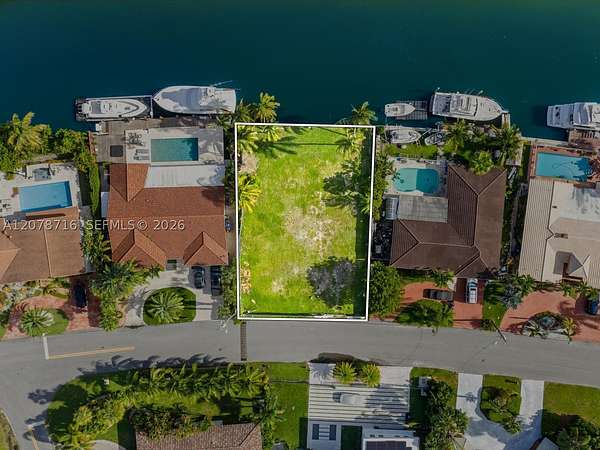 0.21 Acres of Residential Land for Sale in North Miami Beach, Florida
