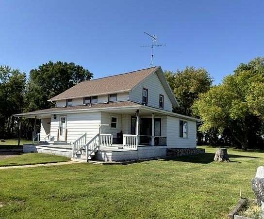 4.8 Acres of Land with Home for Sale in Windom, Minnesota
